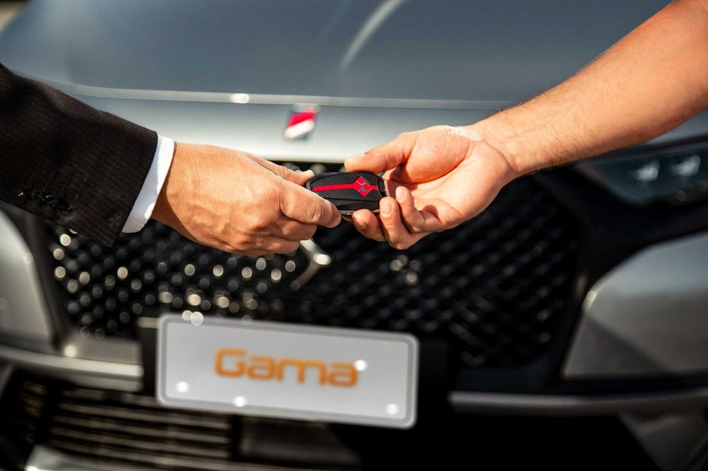 Que es un Rent a Car foto Gama